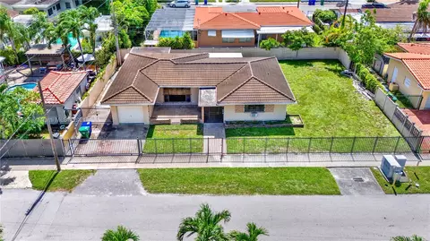 1451 SW 21st Ave, Miami, FL 33145