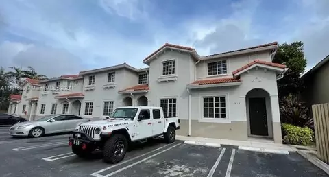 21201 NW 14th Pl #8-18, Miami Gardens, FL 33169