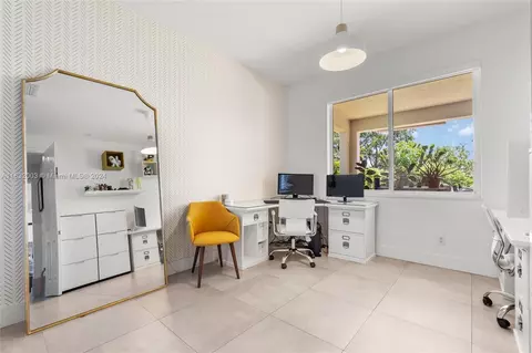 Undisclosed, Weston, FL 33332 photo 36