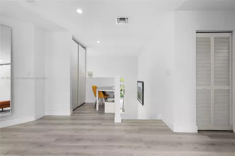 Undisclosed, Weston, FL 33332 photo 40