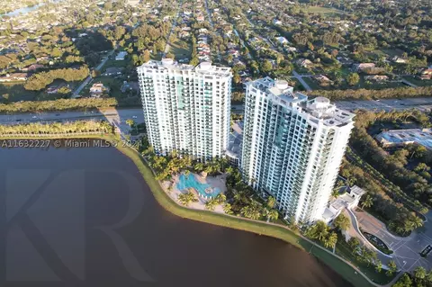 2681 N Flamingo Rd #1602N, Sunrise, FL 33323
