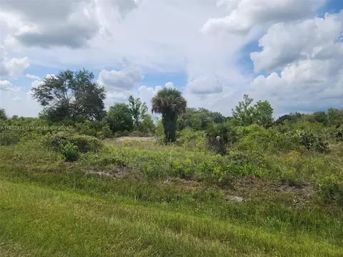 17823 NW 286 St, Other City - In The State Of Florida, FL 34972 photo 1