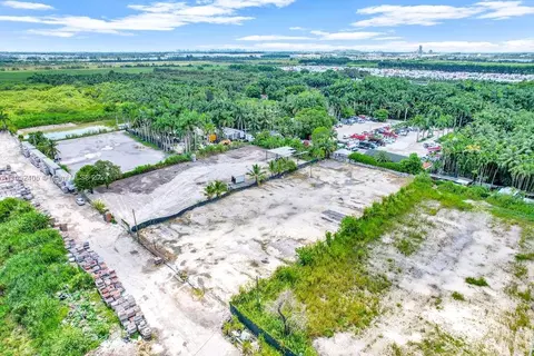 162 St, Hialeah, FL 33018 photo 22