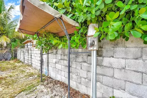 162 St, Hialeah, FL 33018 photo 45