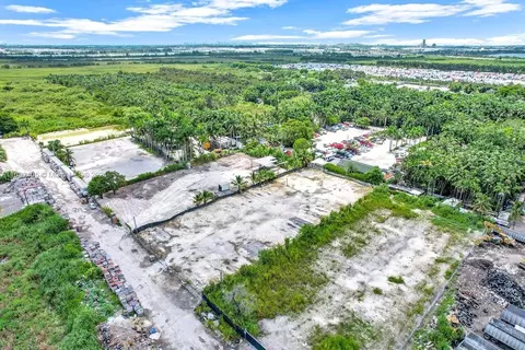 162 St, Hialeah, FL 33018 photo 3
