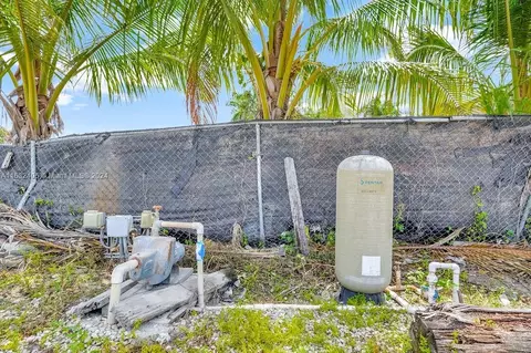 162 St, Hialeah, FL 33018 photo 41