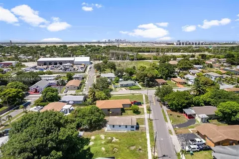237 NW 7th Ave, Dania Beach, FL 33004 photo 26