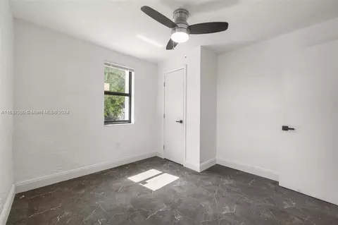 237 NW 7th Ave, Dania Beach, FL 33004 photo 11