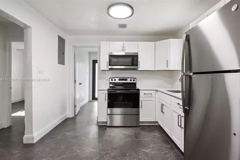 237 NW 7th Ave, Dania Beach, FL 33004 photo 21