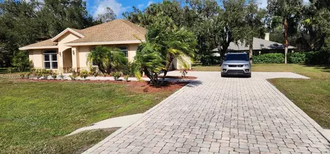 1003 SE 11th St, Okeechobee, FL 34974 photo 3