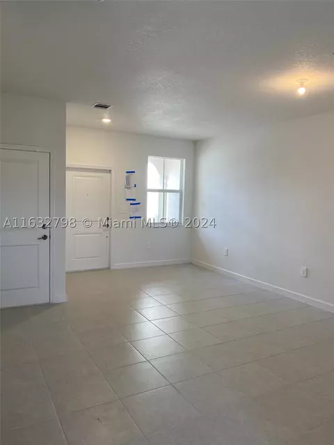 12571 NW 24th Ave #12571, Miami, FL 33167