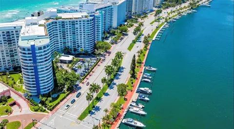 5161 Collins Ave #1718, Miami Beach, FL 33140