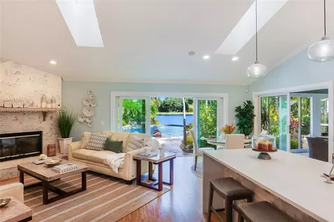 Living - 18800 134th Way N, Jupiter, FL 33478 photo 1 of 4