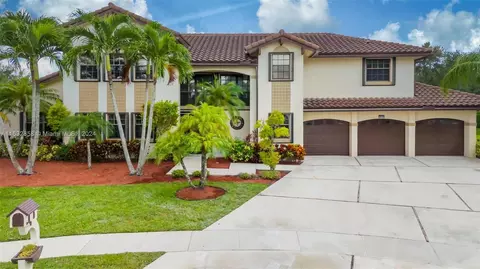 20140 NW 8th St, Pembroke Pines, FL 33029