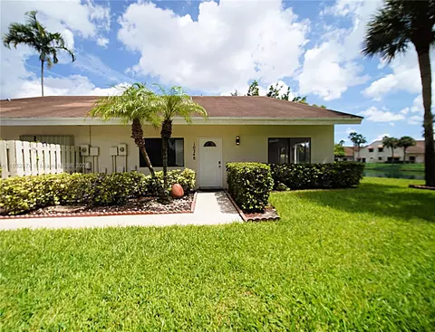 10248 NW 33rd Pl, Sunrise, FL 33351