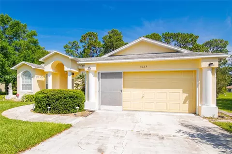 Undisclosed, Spring Hill, FL 34608 photo 2