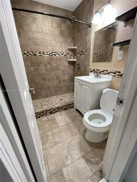 Bath - 740 SE 4th St, Hialeah, FL 33010 photo 1 of 1