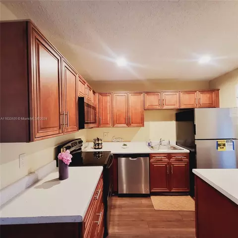 4740 NW 10th Ct #210, Plantation, FL 33313