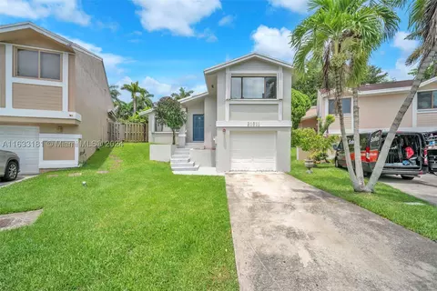 21611 SW 98th Pl, Cutler Bay, FL 33190