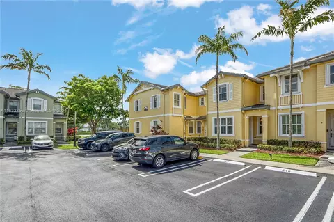 2928 SE 2nd St #3, Homestead, FL 33033