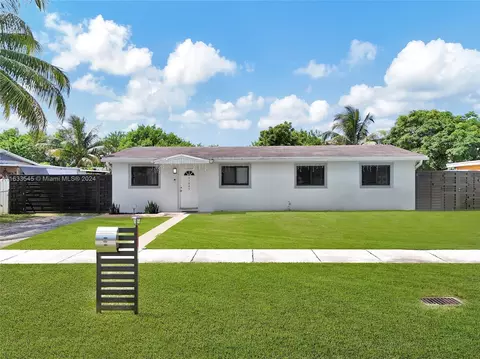 11845 SW 183rd St, Miami, FL 33177
