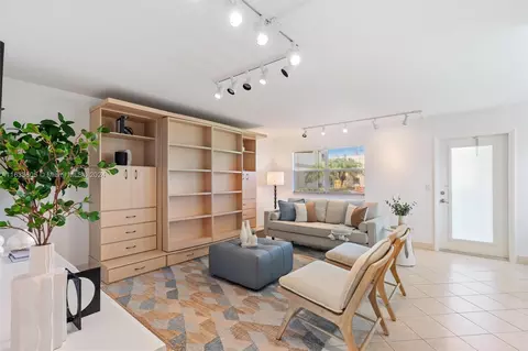 408 Flanders I #408, Delray Beach, FL 33484