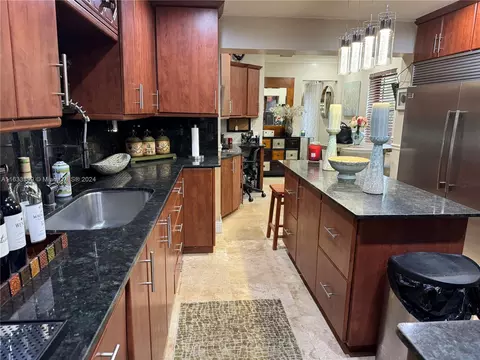 Kitchen - 251 E 15th St, Hialeah, FL 33010 photo 4 of 4