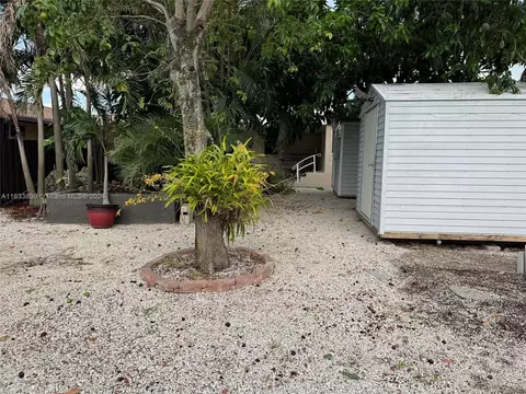 Exterior - 251 E 15th St, Hialeah, FL 33010 photo 9 of 10