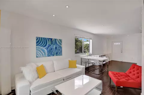710 Michigan Ave #10, Miami Beach, FL 33139