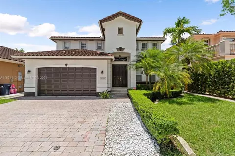 16246 SW 66th St, Miami, FL 33193