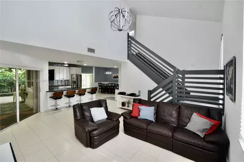 9838 SW 118th Ave, Miami, FL 33186