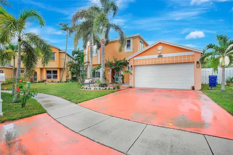 2860 Huron Way, Miramar, FL 33025