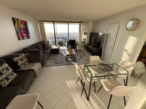 20335 W Country Club Dr #2501, Aventura, FL 33180