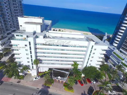 6345 Collins Ave #528, Miami Beach, FL 33141