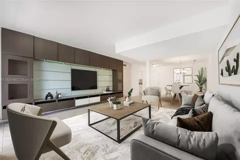 9367 Fontainebleau Blvd #G115, Miami, FL 33172
