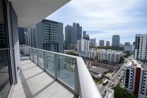 1010 SW 2nd Ave #2003, Miami, FL 33130