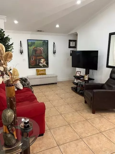 Living - 7544 W 30th Ct, Hialeah, FL 33018 photo 1 of 1