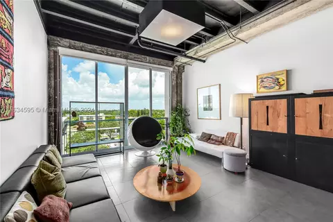 8101 Biscayne Blvd #R-613, Miami, FL 33138