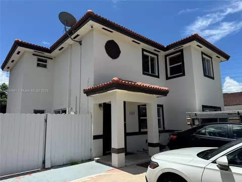 12818 SW 259th St, Homestead, FL 33032
