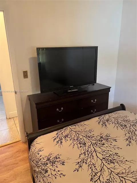 Bedroom - 180 E 62nd St, Hialeah, FL 33013 photo 4 of 4