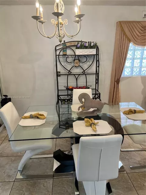 Dining - 180 E 62nd St, Hialeah, FL 33013 photo 3 of 6