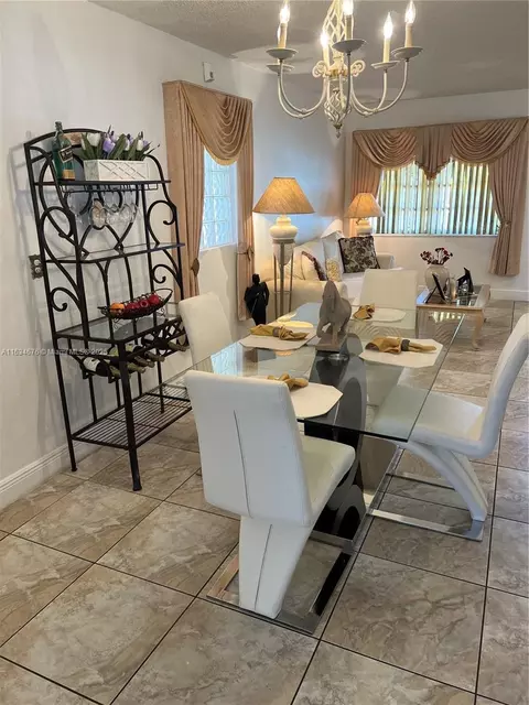 Dining - 180 E 62nd St, Hialeah, FL 33013 photo 6 of 6