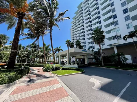 2899 Collins Ave #744, Miami Beach, FL 33140