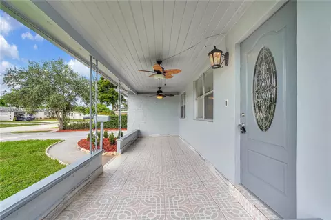 7451 Polk St, Hollywood, FL 33024