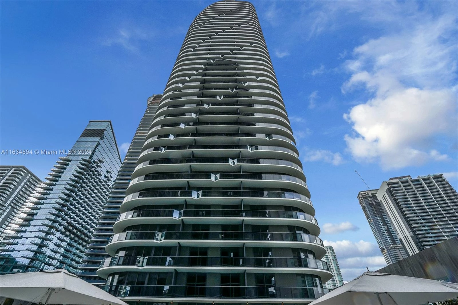 55 SW 9th St Unit 2108