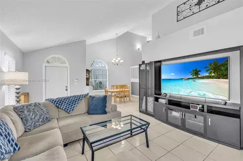 18200 NW 18th St, Pembroke Pines, FL 33029