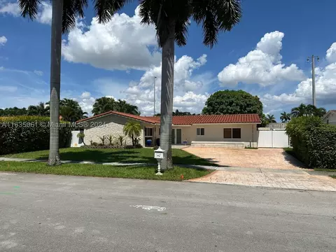 3211 SW 117th Ct, Miami, FL 33175