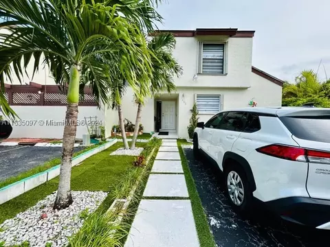 485 NW 98th Ct #485, Miami, FL 33172