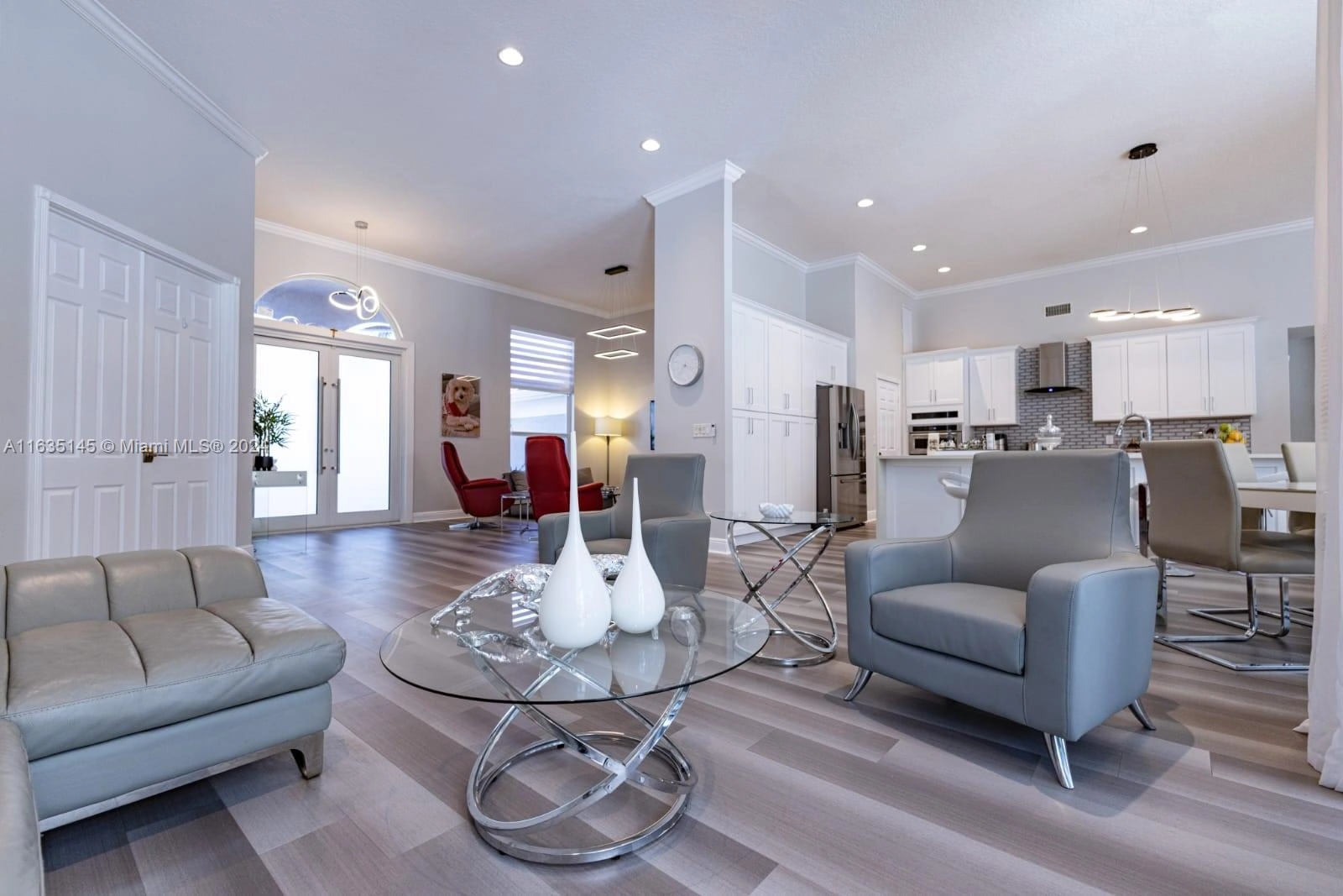 10728 Maple Chase Dr  