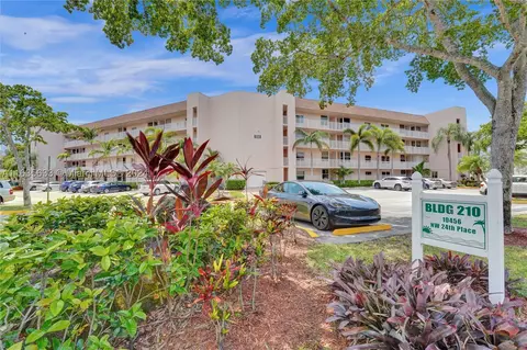 10456 NW 24th Pl #301, Sunrise, FL 33322